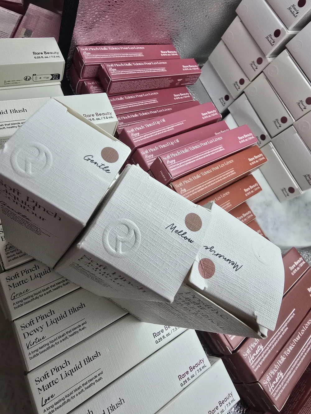 Rare Beauty Soft Pinch Liquid Contour in Mellow — Warm Brown